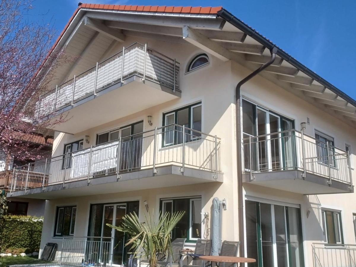 Ferienwohnung Auszeit Chieming Exterior foto