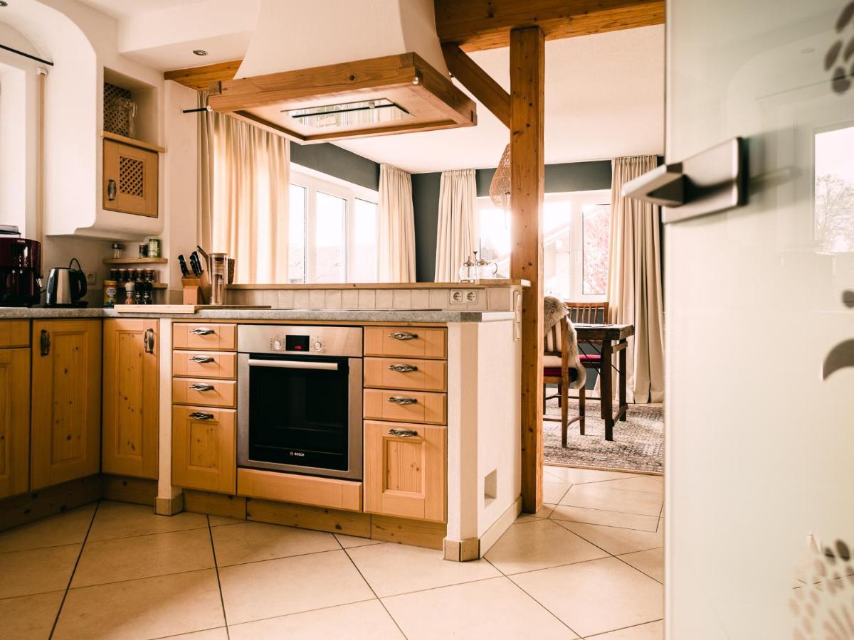 Ferienwohnung Auszeit Chieming Exterior foto
